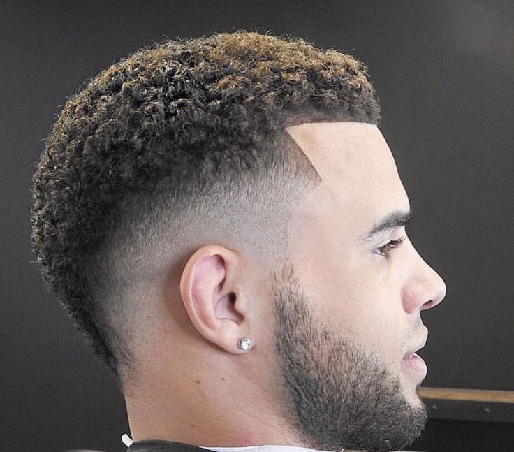 Mikey Haircut, Low Fade Haircut Mens Black, Frohawk Fade, Low Fade Curly Hair, Afro Fade Haircut, Black Man Haircut Fade, Short Hair Mohawk, Types Of Fade Haircut, Taper Fade Curly Hair