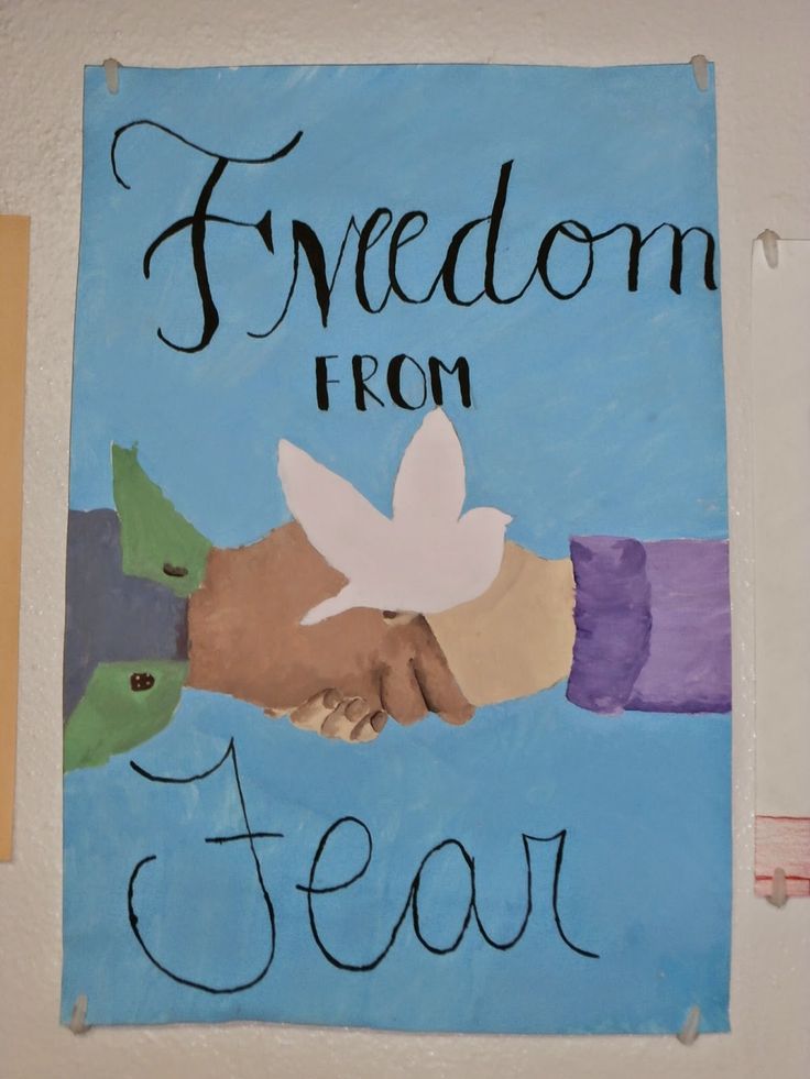 a sign on the wall that says, freedom from fear