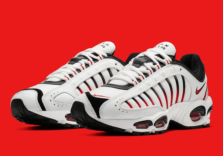 Nike Air Max Tailwind Iv, Estilo Vans, Nike Air Max Tailwind, Nike Air Jordan Retro, Black Men Fashion Urban, Trendy Shoes Sneakers, Men Stylish Dress, Nike Air Max Plus, Air Jordans Retro