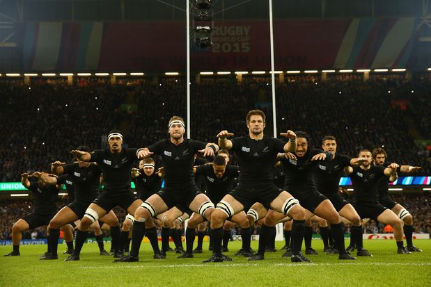 the new zealand rugby team perform their haka