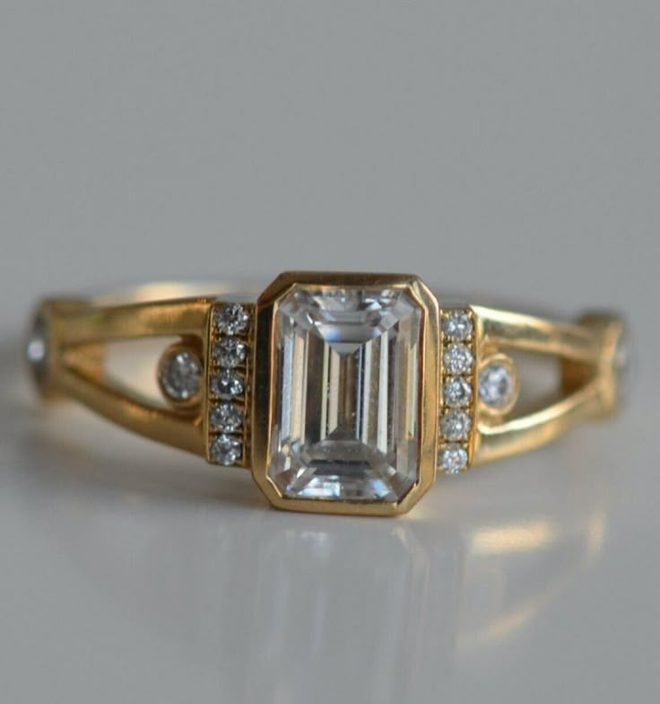 Art Deco Emerald Cut Ring Bezel Set Emerald Moissanite Engagement Ring Cluster Unusual Gemstone Rings, 1920 Engagement Ring Vintage Art Deco, Diamond And Emerald Engagement Ring Vintage, Vintage Bezel Set Engagement Ring, Art Deco Bezel Ring, Art Deco Wedding Stack, Modernist Engagement Ring, Art Deco Bezel Engagement Ring, Art Deco Gold Ring