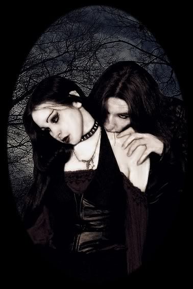 Uk Icon, Female Vampire, Vampire Love, Vampire Goth, Vampire Boy, Gothic Vampire, Dark Love, Gothic Romance, Vampire Art