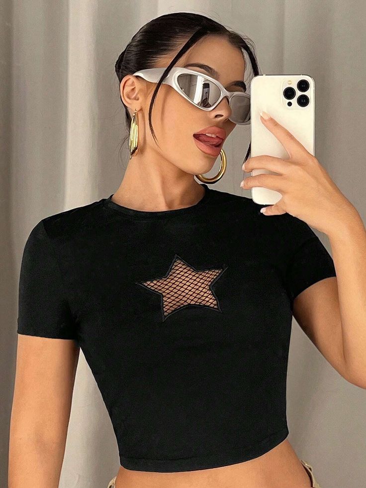 Shein Icon, Star Pattern, Women T Shirts, Star Shirt, Dream Clothes, Crop Tshirt, Upcycle Clothes, Star Patterns, Crop Tee