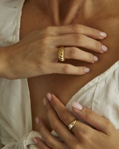 Clean Girl Jewelry, Twisted Gold Ring, Pinkie Ring, Croissant Ring, Clean Jewelry, Campaign Photography, Jewelry Stacking, Clean Sterling Silver, Ring Minimal