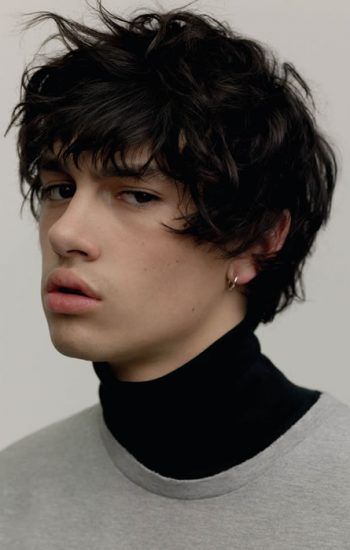 Topman 2017 Grunge Haircut, Mens Medium Length Hairstyles, Messy Haircut, Mens Hairstyles Medium, Shaggy Short Hair, Wavy Hair Men, Hair Inspiration Short, Men Haircut Styles, Corte De Cabelo Masculino