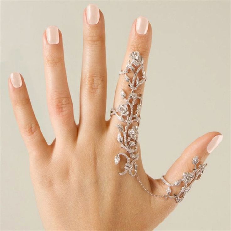 Brand New Ring Gold Style Can Fit Any Size Comes From Smoke/Pet Free Home Ships Same Day Chain Link Ring, Double Finger Ring, Full Finger Rings, Crystal Reed, Link Ring, Linking Rings, Knuckle Rings, Finger Rings, Hand Jewelry