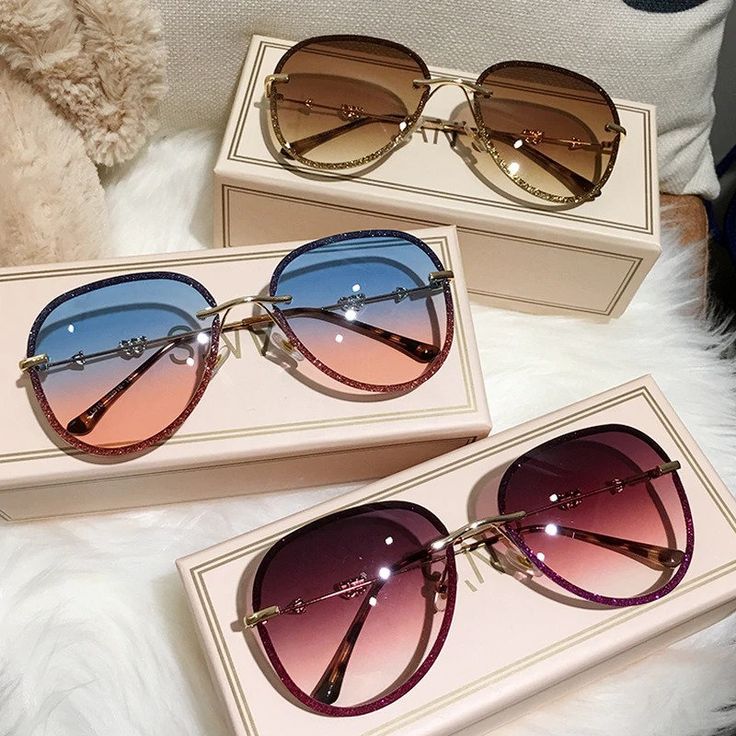 Diamond Sunglasses, Rhinestone Sunglasses, Uv400 Sunglasses, Trendy Glasses, Cute Sunglasses, Cute Glasses, Fashion Eye Glasses, نظارات شمسية, Aviator Glasses