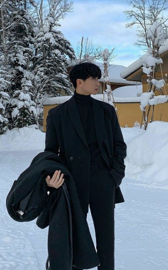 Turtle Neck Outfit Men, Turtle Neck Outfits, Bad Boy Outfits, Korean Street Fashion Men, Bad Boy Style, Black Outfit Men, Turtle Neck Men, Black Suit Men, Boyfriend Outfit