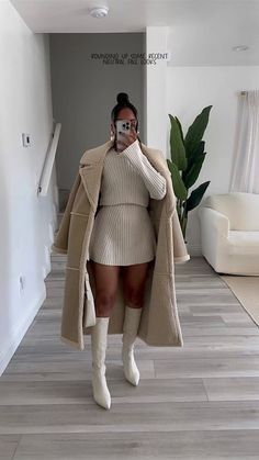 Cute Fall Birthday Outfits, Trench Coat Outfit Aesthetic, Oldies Outfits, December Birthday Outfit, Casual Cute Outfits, Fall Birthday Outfit, Outfit Ugg, Winter Birthday Outfit, Fashion Outfits Casual