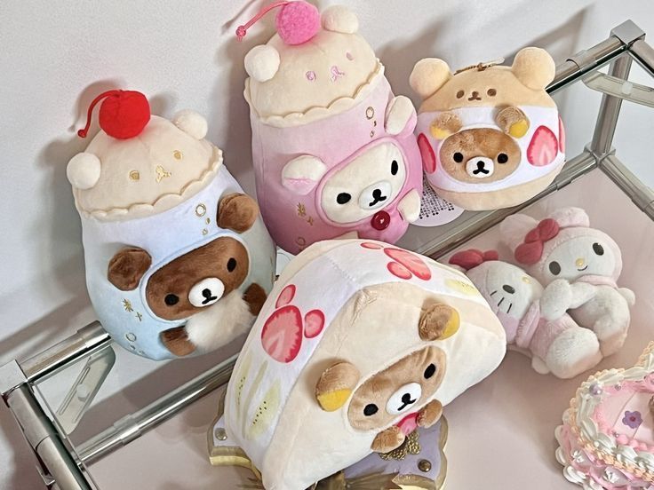 𝐉𝐨𝐮𝐫𝐲'𝐬 𝐃𝐢𝐚𝐫𝐢𝐞𝐬 ₊⊹ᥫ᭡ Rilakkuma Plushie, Creative Gift Ideas, Images Kawaii, Kawaii Plushies, Hello Kitty Items, Cute Stuffed Animals, Before Bed, Cute Little Things, Rilakkuma