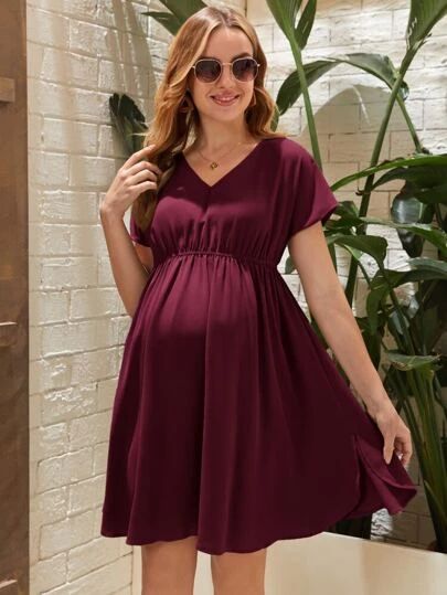 Solid Color Short Sleeve Maternity Dresses, Solid Color Short Sleeve Maternity Summer Dress, Solid Color Short Sleeve Maternity Dress For Summer, Red V-neck Maternity Dress, Short Sleeve Mini Maternity Dress For Summer, Summer Solid Color Maternity Dresses, Casual V-neck Maternity Dress, Summer Maternity Mini Dress With Short Sleeves, Casual Maternity V-neck Dress