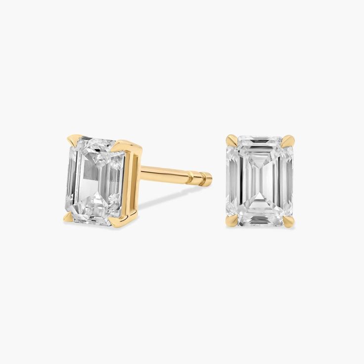 Channel timeless elegance as you add sparkle to your style with these stud earrings featuring  emerald-cut lab-grown diamonds. The 14k yellow gold setting completes the look with luxurious lustre. Pearl Jewelry Gift, Platinum Rose Gold, Engagement Rings Marquise, Gold Rings Fashion, Gold Pearl Necklace, Gold Pearl Earrings, Ladies Diamond Rings, Yellow Gold Setting, Diamond Stud Earrings