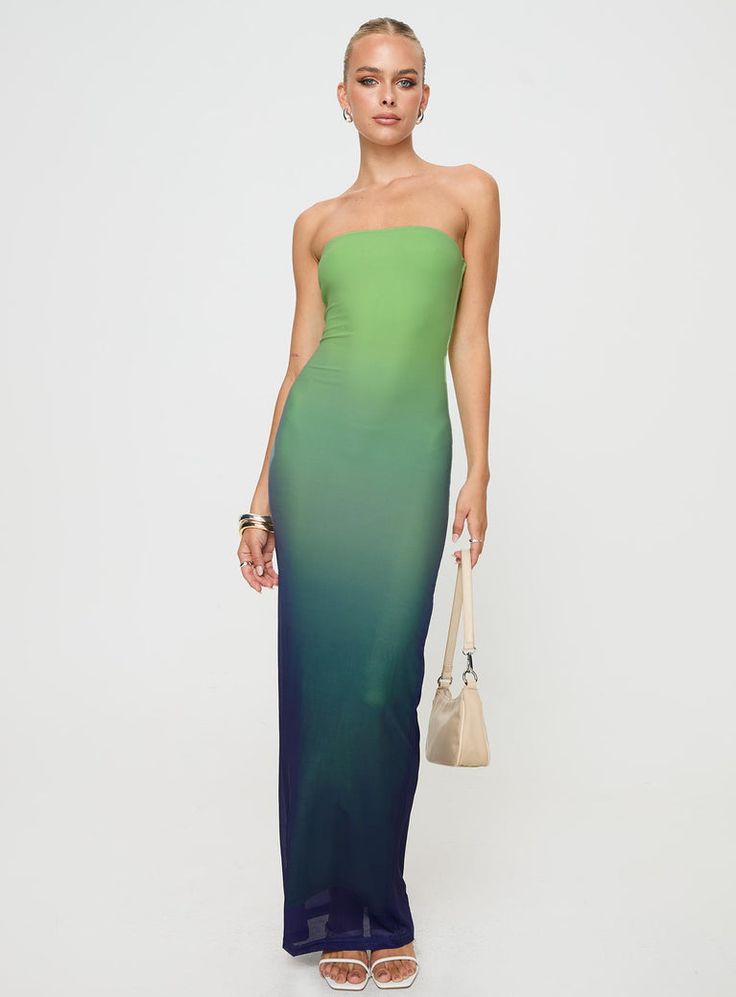 Stolen Love Strapless Maxi Dress Blue / Green Ombre Maxi Dress Strapless, Dress Stole, Ombre Print, Vegas Dresses, Ombre Dress, Fleece Dress, Green Ombre, Strapless Maxi, Strapless Maxi Dress