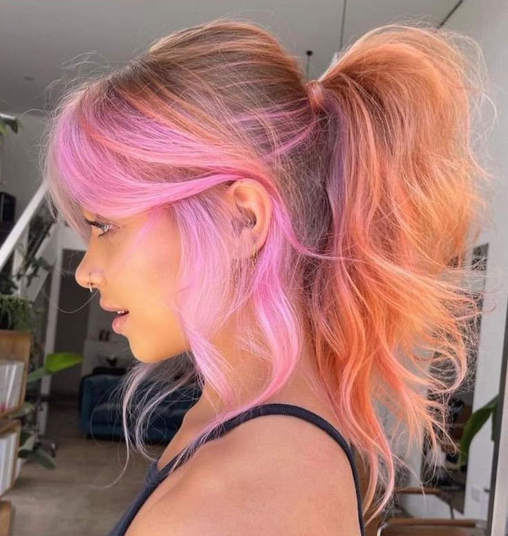 Orange hair with a pink money piece an Blonde Sunset Hair, Colorful Hair For Blondes, Statement Hair Color, Colorful Hair Inspiration, Colors With Blonde Hair, Pink Hair Ideas For Blondes, Blonde Hair With Color Peekaboos Summer, Vivid Hair Color Ideas Blondes, Blonde And Colorful Hair