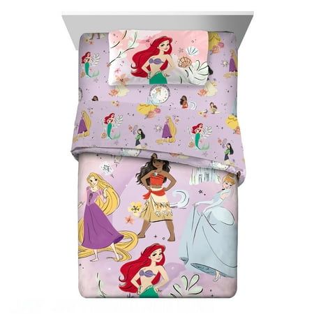 the little mermaid bedding set has princesses on it