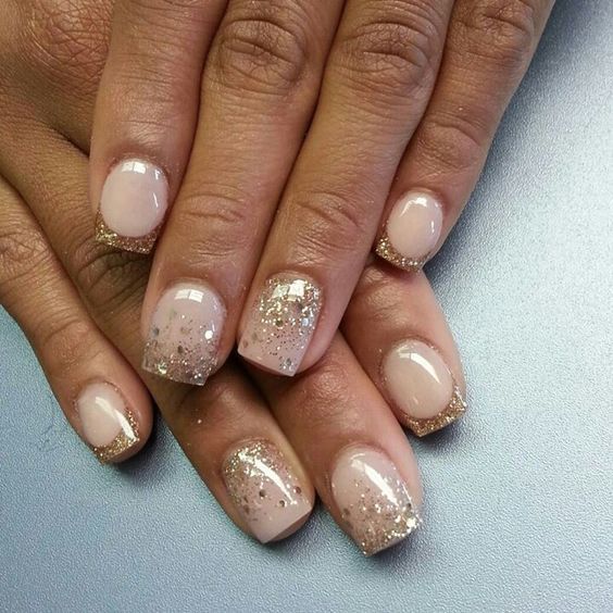 French Manicure With Rose Gold Glitter, Gold Ombre Nails Glitter, Neutral Toe Nail Colors, Holiday Ombre Nails, French Nails Glitter, Ombré Glitter, Ombre Gel Nails, Heart Makeup, Fab Nails