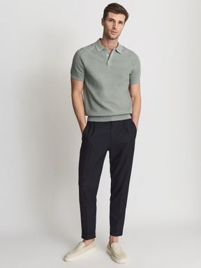 Office Outfit Men, Men Work Outfits, Business Casual Men Work, Mens Work Outfits, Textured Polo, Polo Shirt Outfits, Mens Smart Casual Outfits, Mens Business Casual Outfits, Polo Outfit