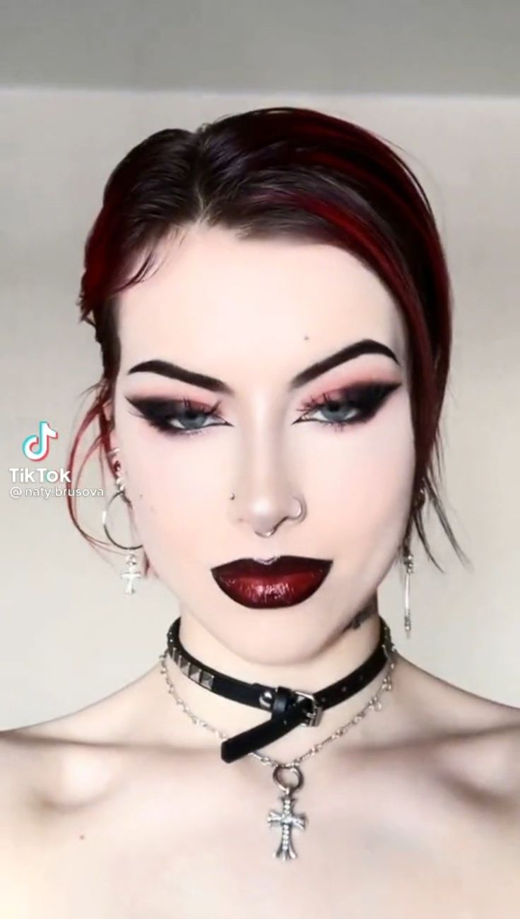 Goth Makeup Red Lips, Dark Valentines Day Makeup, Romance Goth Makeup, Goth Valentines Makeup, Romantic Gothic Makeup, Hot Goth Makeup, Red Goth Makeup, Cat Woman Makeup, Succubus Makeup