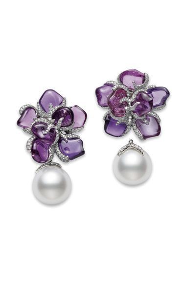 Mikimoto Jewelry, Violet Earrings, Purple Sapphire, Purple And White, Pretty Jewellery, Cultured Pearls, Bling Bling, Designer Earrings, Pearl Jewelry