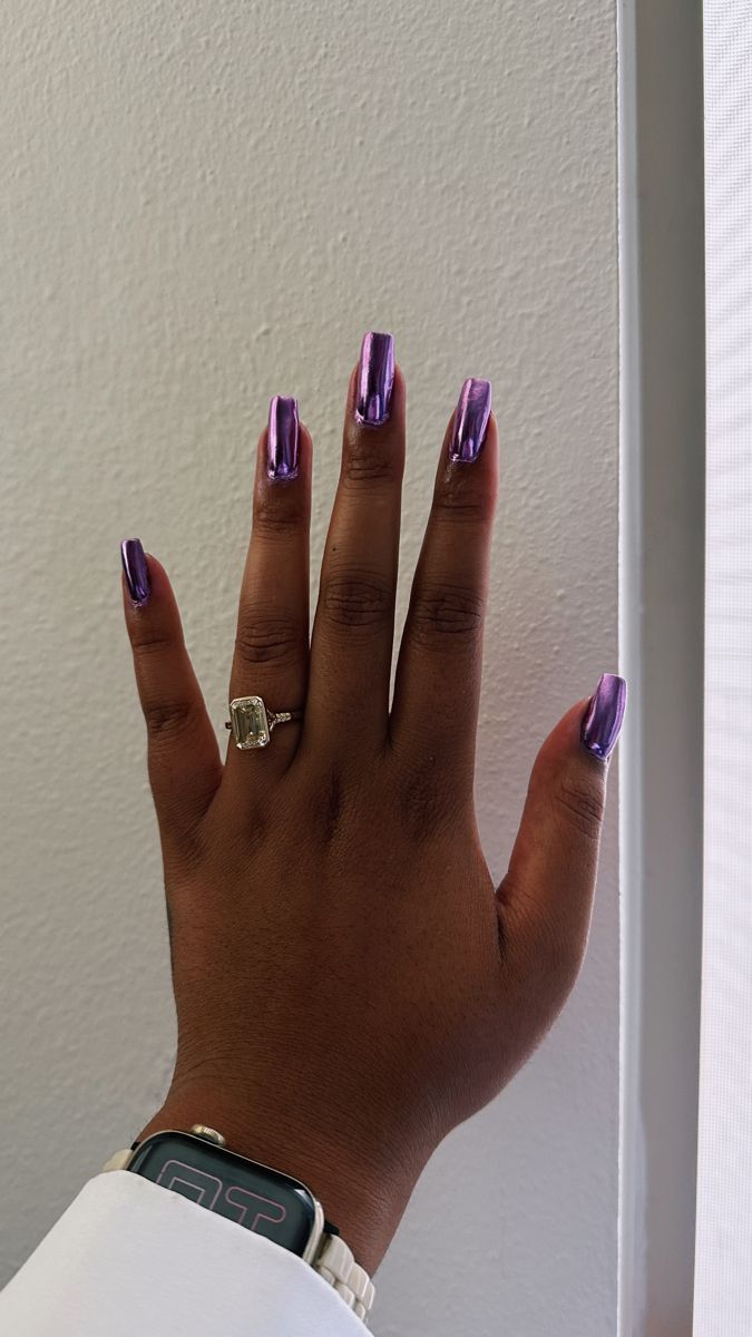 Tried out a purple chrome look at home and really loving how it turned out! It’s a summer of chrome. Purple Nails For Wedding, Gel Manicure Purple, Purple Nails With Chrome, Chrome Purple, Purple Chrome Halloween Nails, Purple Nail Chrome, Purple Nails Black Women, Iridescent Purple Nails, Purple Metallic Nails