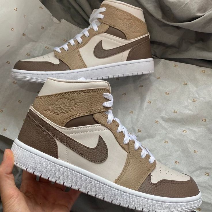 Brown Jordans, Jordans Brown, Customising Shoes, Brown Nike Shoes, Nike Air Jordan Mid, Custom Jordan, Air Jordan Mid, Jordan Mid, Nike Shoes Girls