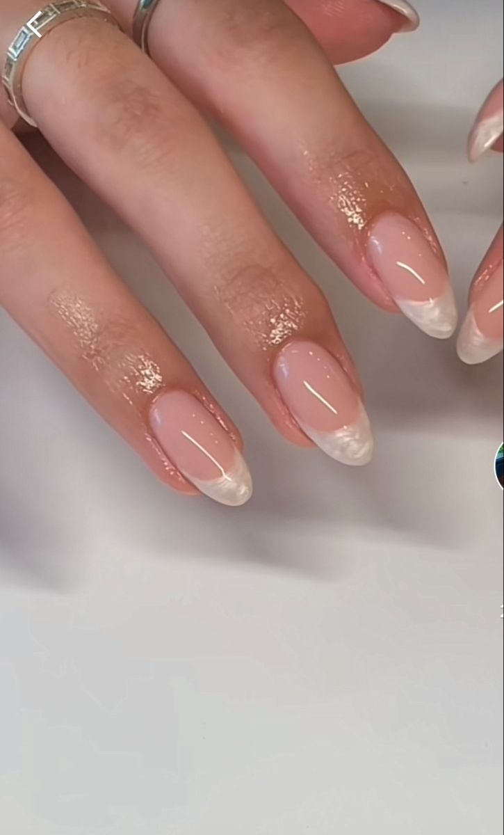 Minimal Nails, Classy Acrylic Nails, Pearl Nails, Soft Nails, Neutral Nails, Girls Nails, Bridal Nails, Minimalist Nails, Classy Nails