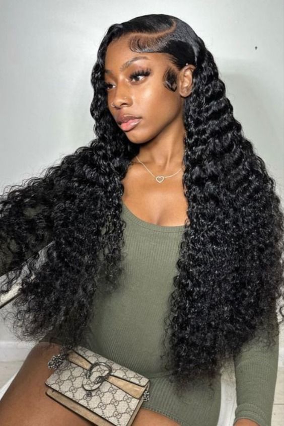 Right Side Part Deep Wave, Deep Wave Hair Side Part, Long Curly Side Part Wig, Curly Wig With Side Part, Styling Deep Wave Frontal Wig, Curly Black Wigs For Black Women, First Day Of School Hairstyles Black Wig, Closure Curly Wig Hairstyles, Curly Weave Side Part