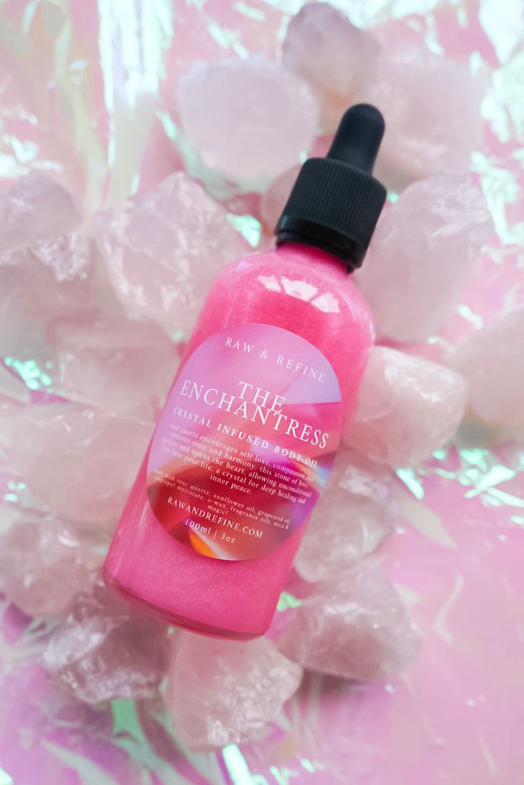 Indulge your senses and nourish your skin with The Enchantress 💖 This luxurious body oil is infused with self love and natural oils, leaving you feeling confident and empowered. Feel the healing energy of rose quartz while you revitalise your skin. Treat yourself to The Enchantress, because self care is essential! CRYS Self Love Oil, Body Glitter Oil, Luxury Body Oil, Rose Body Oil, Witchy Body Oil, Tropical Fragrance, Shimmer Body Oil, Crystal Soap, Whipped Soap