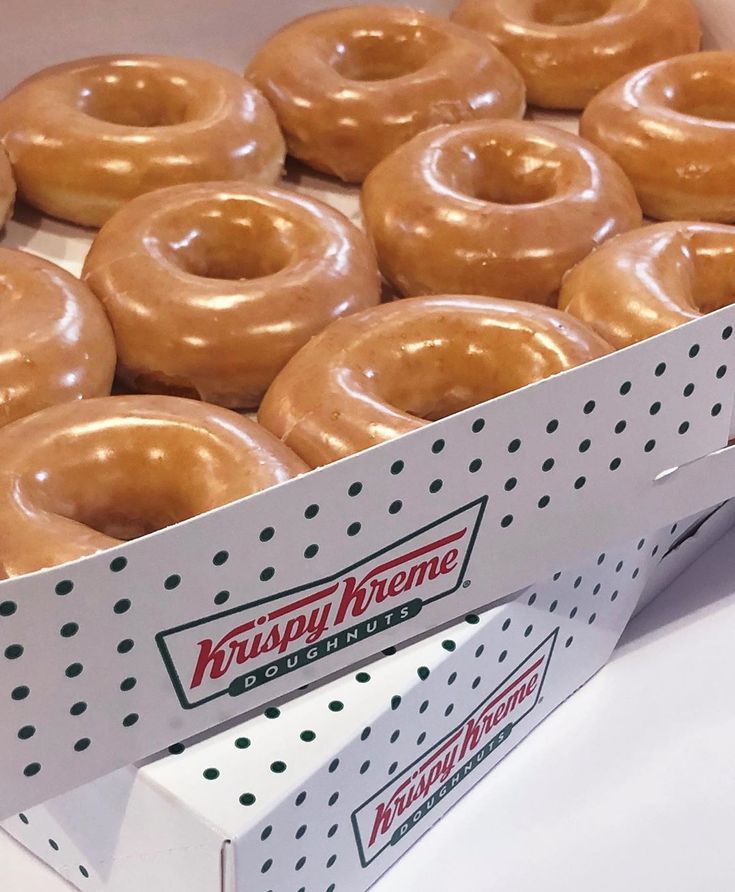 there are many glazed donuts in the box