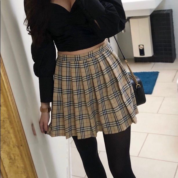 Brand New Mini Length Pleated Tartan Checkered Tennis Skirt With A Zipper And Button Clasp -Features A Zipper And Button Clasp Measurements: Xs- 24” Waist S- 25/26” Waist M- 27” Waist L- 28/29” Waist Xl- 30” Waist 2xl- 32” Waist 3xl- 34” Waist **16” Length For Every Size Price Firm. Measurements Are All Approximate Brandy Melville Reformation Mirror Palais Orseund Iris Corset Dress For Love And Lemons Urban Outfitters Meshki Plaid Pretty Little Thing Victoria's Secret Christmas Holiday Halloween Checked Pleated Skirt Outfit, Check Pleated Skirt Outfit, Tan Plaid Skirt Outfit, Check Skirt Outfit Summer, Plade Skirt Outfit Aesthetic, Beige Plaid Skirt Outfit, Cute Outfits With Skirts, Checkered Skirt Outfit, Checked Skirt Outfit