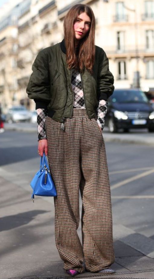 Pants Street Style, Look Office, Animal Print Pants, Tweed Pants, Brown Tweed, Looks Street Style, Street Style Winter, Floral Pants, Fashion Lookbook