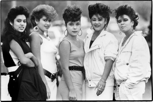 1980's Latina Fashion Pachuco Style, Chola Makeup, Elysian Park, Mexican American Culture, Mexican Hairstyles, Chola Style, Gang Culture, Mexican Fashion, Fashion 80s