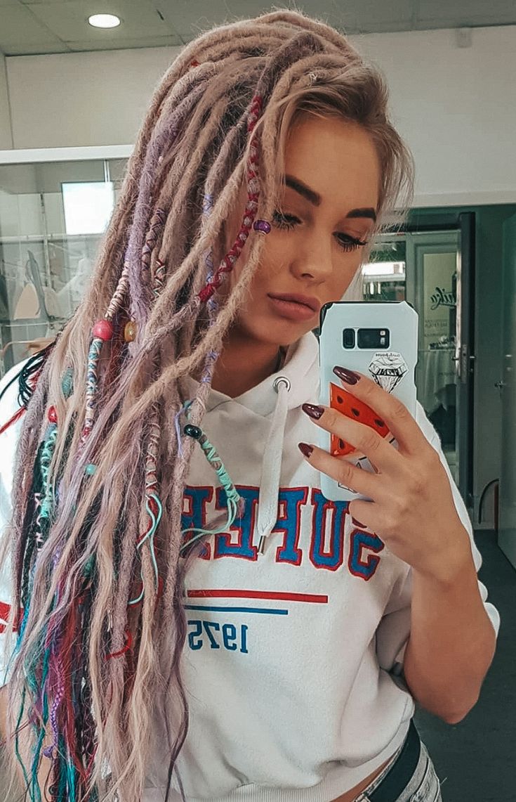 If you want dreads but don't know which ones exactly,  just check out my shop and write to me, I'll help you to get your dream dreads💜 Boho Dreadlocks Hairstyles, Before And After Dreads, White Women Dreadlocks, White Girl Dreadlocks, Bohemian Dreads, Colorful Dreadlocks, Half Dreaded Hair Blonde, Dyed Dreadlocks, Blonde Partial Dreads