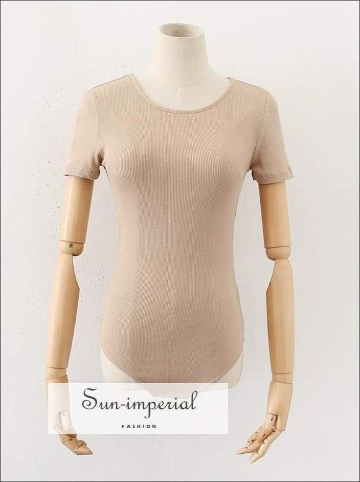 Beige Short Sleeve Ribbed Backless Bodysuit with Tie detail Chick Style, Imperial Fashion, Table S, Backless Bodysuit, Beige Shorts, Jersey Style, Brown Shorts, High Fashion Street Style, White Short