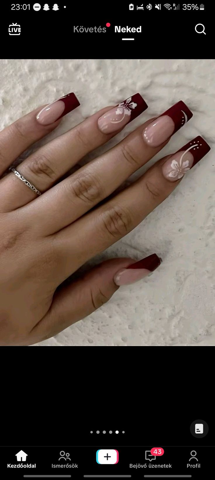 Acrylic Nails Dark Red Design, Black And Burgundy French Tip Nails, Wine Red Nail Inspo Acrylic, Square Nail French Designs, Cherry Red Nail Ideas, Maroon Square Acrylic Nails, Burgundy Red Nails Design, Deep Red And Black Nails, Dark Red Coffin Nail Ideas