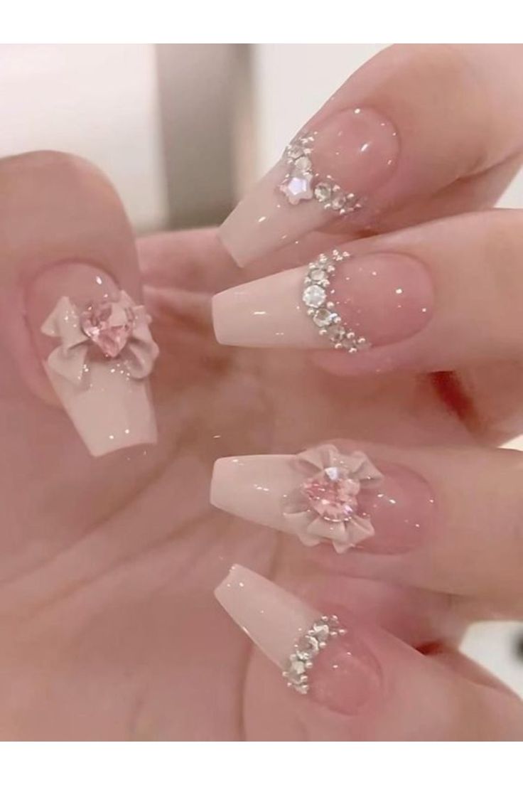 Nails Korean, Korean Nail Art, Quartz Nail, Korean Nails, Blush Nails, Pretty Gel Nails, Really Cute Nails, Soft Nails, Nails Almond