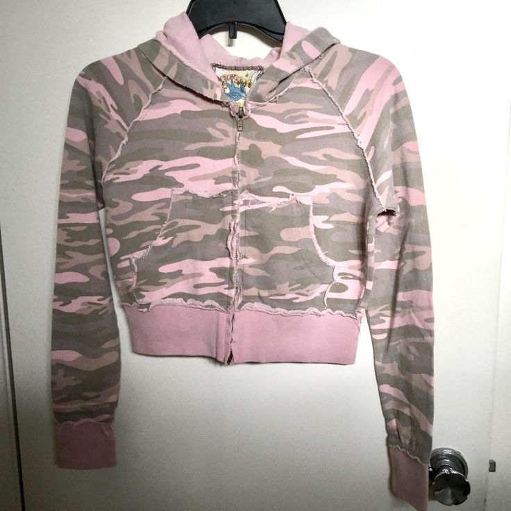 Nwot Rare, Hard To Find Kids Poncho, Gray Label, Camo Girl, Camo Shirts, White Button Down Shirt, Denim Button Down, Vintage Girls, Camo Print, Green Fashion