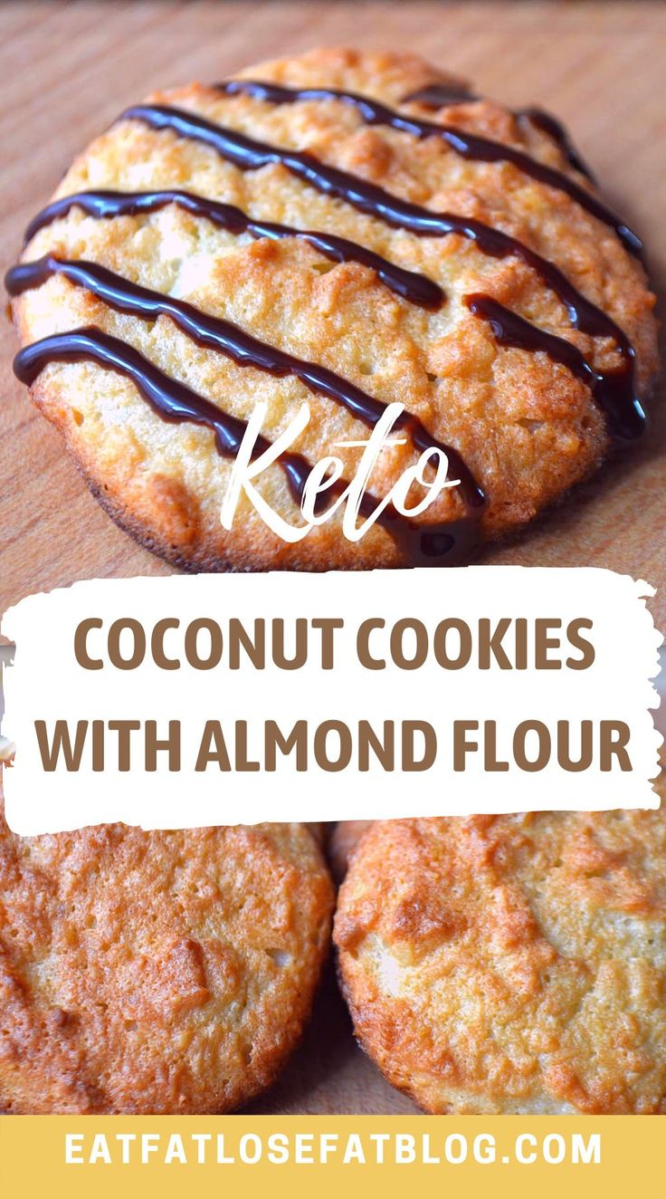 keto coconut cookies / keto cookies almond flour coconut sugar / Low carb almond flour cookies / keto cookies with almond flour / keto coconut cookies recipe / 3 ingredient keto coconut cookies Keto Coconut Cookies, Cookies With Almond Flour, Dolce Poche Calorie, Galletas Keto, Coconut Flour Recipes, Keto Cookie Recipes, Almond Flour Cookies, Desserts Keto, Postre Keto