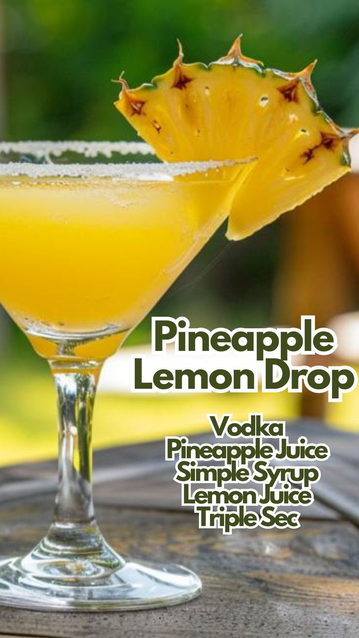 Pineapple Lemon Drop Fresh Pineapple Cocktail Recipe, Pineapple Lemon Drop Martini, Pineapple Lemon Drop, Pineapple Drinks Alcohol, Lemon Drop Shots Recipe, Simple Drink Recipes Alcoholic, Pineapple Juice Cocktails, Homemade Beef And Broccoli, Beef And Broccoli Lo Mein