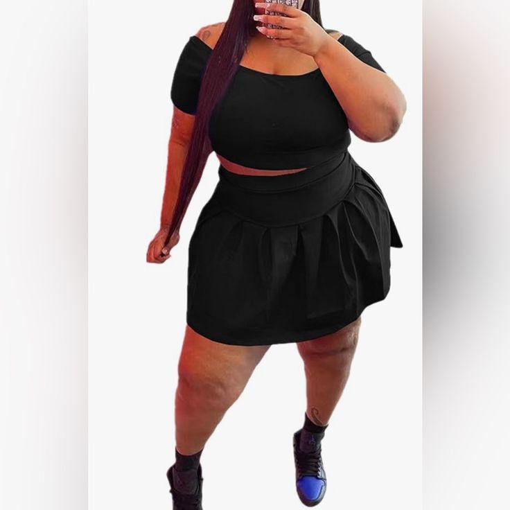 Brand New Plus Size Pleated Short Skirt, Summer Two Piece Outfits, Summer Two Piece, Casual Rompers, Clubwear Dresses, Plus Size Jumpsuit, Plus Size Summer, Skirt Sets, Tracksuit Set