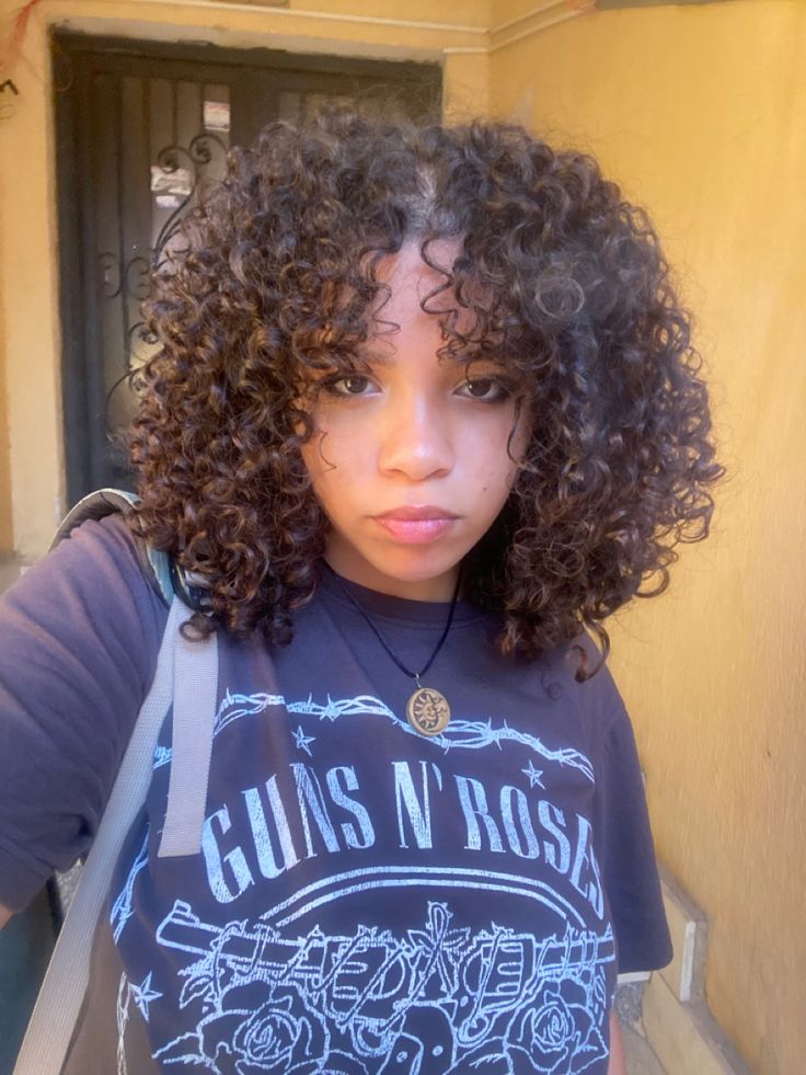 Curly Hairstyles Mixed, Curly Hairstyles Mixed Girl, 3b Curly Hair, Curly Shag Haircut, 3b Hair, Mixed Girl, Natural Curly Hair Cuts, Bob Haircut Curly, Layered Curly Hair