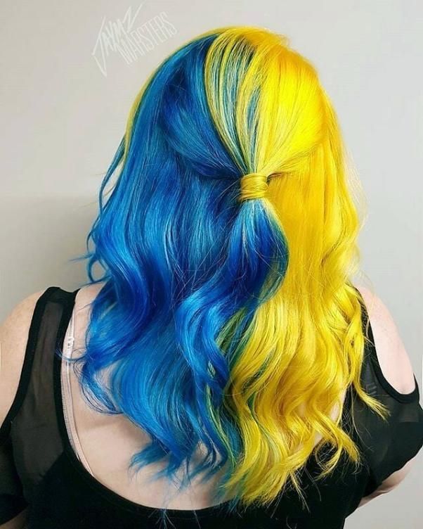 Lemon Hair, Yellow Hair Color, Split Dyed Hair, Split Hair, Beautiful Hair Color, Pretty Hair Color, Short Hair Color, Hair Color Blue, Yellow Hair