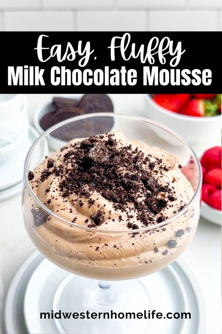 an easy chocolate mousse recipe in a glass bowl