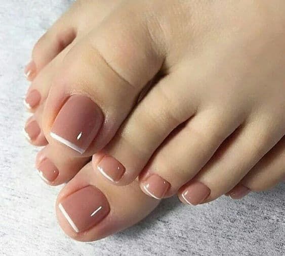 Diseños de uñas para pies Cute Acrylic Toenail Designs, Short Pedicure Toenails, Short Nail Pedicure, Cute Feet Nails Toenails, Feet Nail Design Ideas, Simple Pedicure Ideas Toenails, Nail Feet Color, Toe Art Designs Toenails, Feet Pedicure Nails