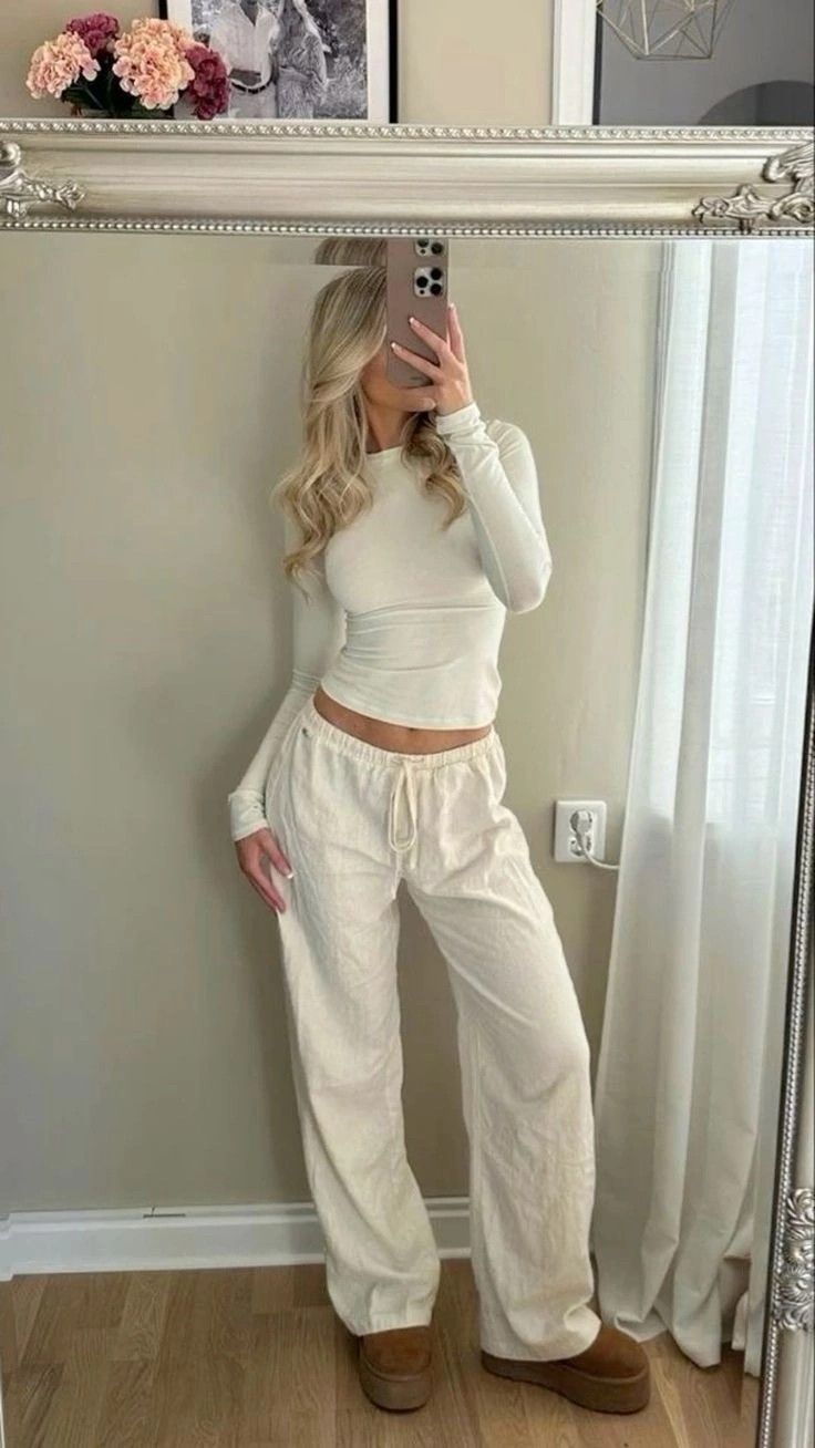 Fest Outfits, Mode Zara, Skandinavian Fashion, Outfit Inspo Casual, Girl Fits, Stockholm Fashion, American Beauty, Mode Inspo, Cute Everyday Outfits