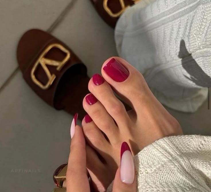 Toe Nails Ideas Summer 2024, Summer Manicure And Pedicure Ideas, Toe Nails Summer 2024, Pedicure Summer 2024, Summer Gel Toes, Summer Toe Nail Colors Pedicures 2024, Pedicure Ideas Summer 2024, Toes Ideas, Ideas Pedicure