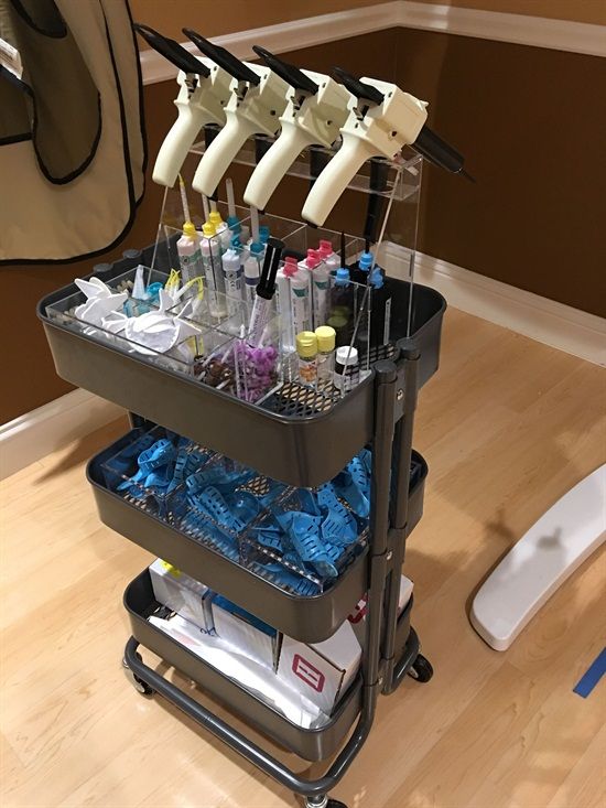 impression cart, This would be amazing Dental Lab Storage, Dental Clinic Organization, Dental Office Supply Organization, Dental Assistant Organization, Dental Assistant Organization Ideas, Dental Operatory Organization, Dental Organization Ideas, Dental Drawer Organization, Cute Dental Office