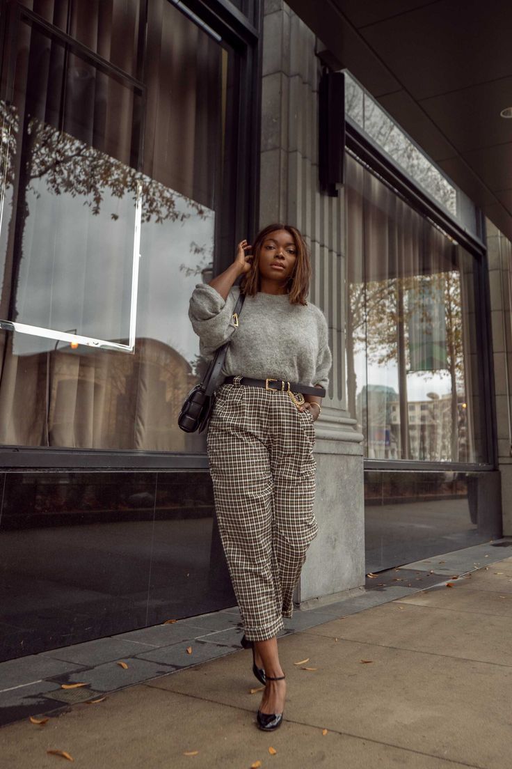 coco bassey | How to Master Tonal Dressing Like a Fashion Expert Dark Academia Summer Outfit, Academia Summer Outfit, Tonal Dressing, Buisness Casual, Spring Teacher Outfits, Dark Academia Outfit, Midsize Outfits, Midsize Fashion, Academia Fashion