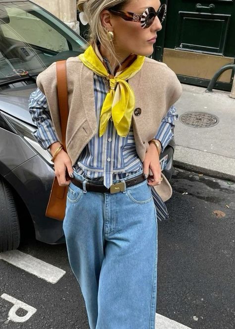 Spring Summer Fashion 2024, Layered Spring Outfits, April Fits, Neck Scarf Outfit, Portuguese Style, Colorful Scarves, Jeans Trend, Layered Style, Denim On Denim