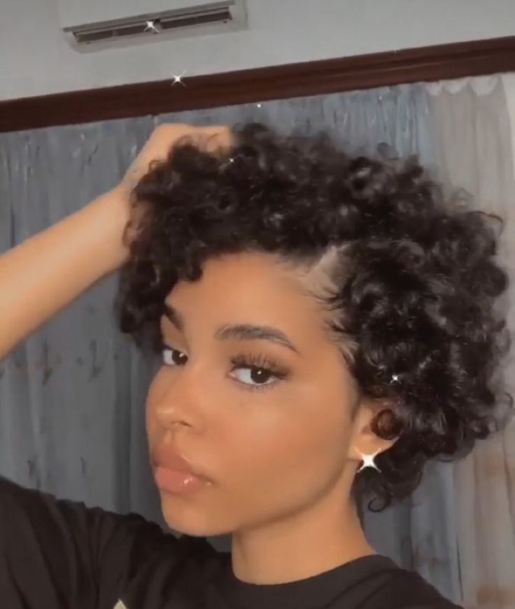 Short Curly Haircuts Natural Mixed Women, Short Hairstyles For Black Women Curly Hair, Short Hair For Mixed Women, Short Straight Curly Hair, Curly Short Natural Hairstyles For Black Women, Short Hair Curly Styles Black Women, Side Part Short Curly Hair Black Women, Short Black Hairstyles Curly, Natural Curl Short Hairstyles